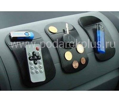 Что подарить заядлому автомобилисту?