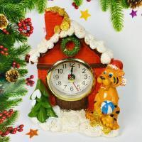 Часы-будильник новогодние "Тигр в праздничном домике" с символом 2022 года (13 х 11 х 6 см)