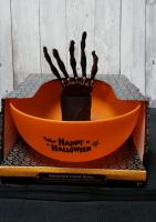 Интерактивная рука из чаши (хватает, если вы что-то хотите взять оттуда), d-25см