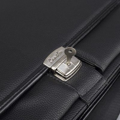 Портфель деловой, 3 отдела, 5 наружных карманов, длинный ремень, цвет чёрный