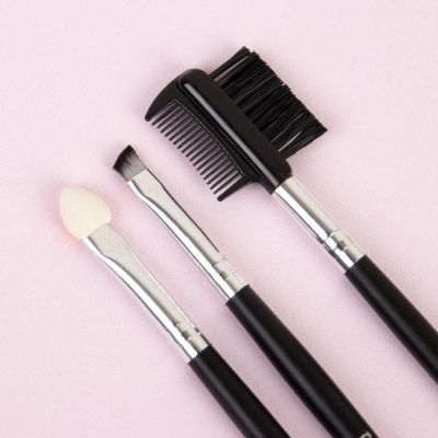 Набор кистей для макияжа «Цветение», 7 предметов, на кнопке, цвет серый/розовый