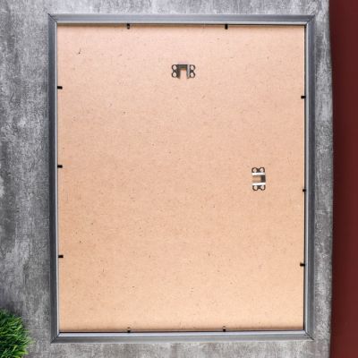 Фоторамка пластик Gallery 40х50 см 021 серебро