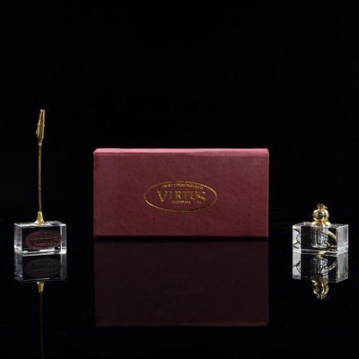 Часы каминные "Дама с корзинкой"