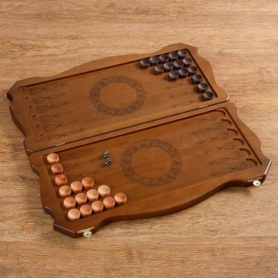 Нарды резные "Герб Российской Федерации", буковая доска, 55 х 57 см