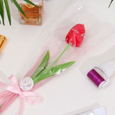 Тюльпан из мыльных лепестков (красный) на стебле, длина 35 см