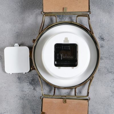 Часы настенные, серия: Фото, "Наручные часы", d=15 cм, 5 фоторамок, коричневые, 17х71 см