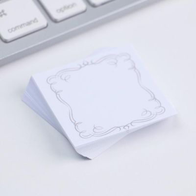 Бумажный блок в пластиковом футляре «Сила. Характер», 100 листов + 3 стикера