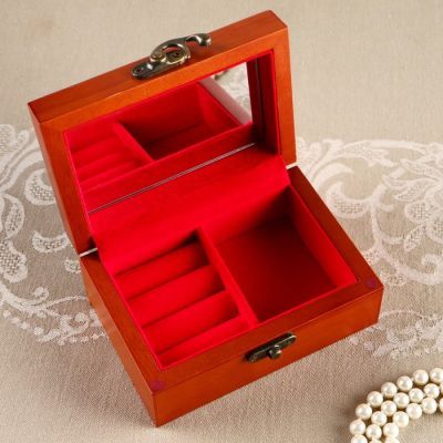 Шкатулка «Девушка с лошадью», 13х9 см