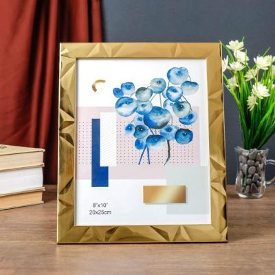 Фоторамка пластик 20х25 см "3D грани на золоте" 29х24х1 см