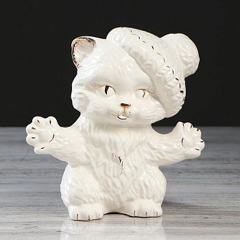 Копилка "Котенок", с шапочкой, декор золотистый, 20 см