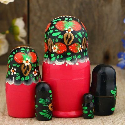 Матрёшка «Хохлома», чёрный платок, красное платье, 5 кукольная, 10 см