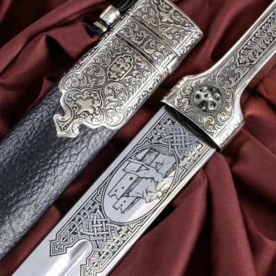 Кинжал сувенирный "Ирбис" №1 кожа, латунь