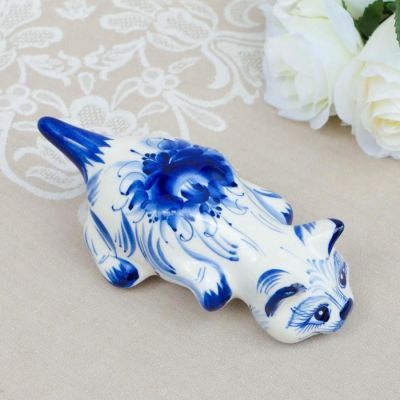 Сувенир "Кошка свисающая", гжель, фарфор, 8х16 см