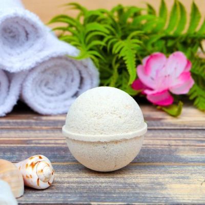 Шипучая бомбочка из персидской соли "В этот чудесный день" с эфирным маслом ванили 140 гр