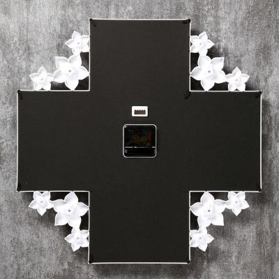 Фоторамка на 4 фото 10х15 см с часами "Цветочки" белая