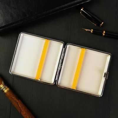 Портсигар «Курительные войска», 9.6 х 9,6 см