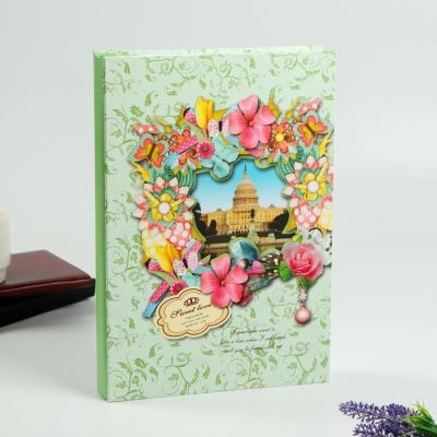 Фотоальбом на 300 фото 10х15 см "Достопримечательности в цветах" в коробке МИКС