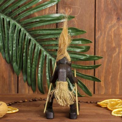 Сувенир дерево "Абориген-лыжник" 13х12х8 см