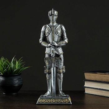 Фигура "Рыцарь" 11х13х38см