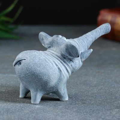 Сувенир "Слон трубит (авторский М. Бруй) 10х6см