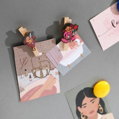 Магнит-прищепка «Розовое вино», 7 х 12.7 см