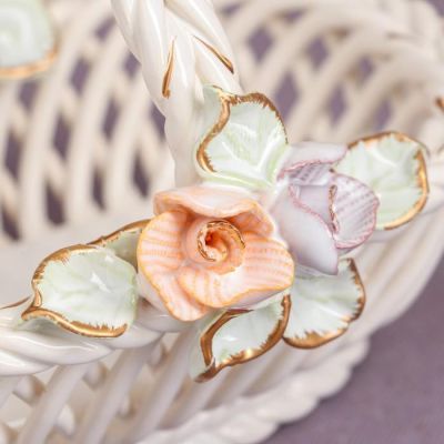 Конфетница "Олька", белая, цветная лепка, плетение, 12 см, микс