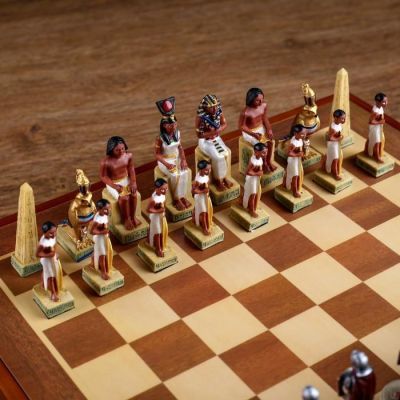 Шахматы сувенирные "Битва за Египет" (доска 36х36х6 см,  h=8 см, h=6 см)