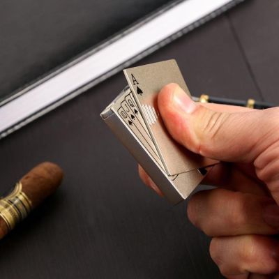 Зажигалка газовая "Для джентельмена", 5,5 х 3,8 х 1 см