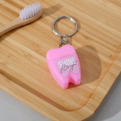 Зубная нить в форме зуба «Сияй», 15 м., 8 х 10,5 см