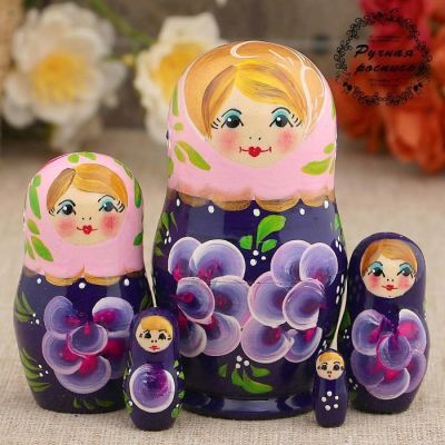 Матрёшка «Фиалки», розовый платок, 5 кукольная, 10 см