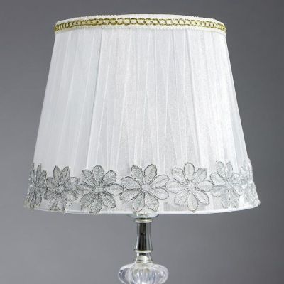 Лампа настольная с подсветкой RGB  "Арион" 1х40Вт Е27 220В хром 21х21х35 см.