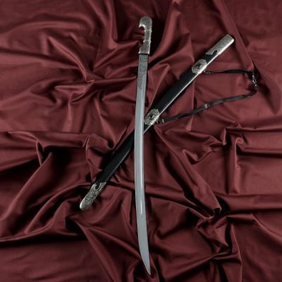 Набор подарочный "Кавказ 2" шашка + 2 рога, мельхиор, деревянные ножны обтянутые кожей