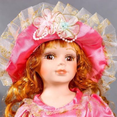Кукла коллекционная керамика "Мадмуазель Эльза в розовом платье и шляпке" 40 см