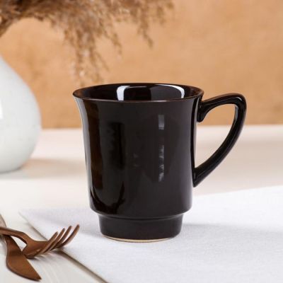 Кружка "Цветы и ягоды", коричневая, деколь, 350 мл, микс