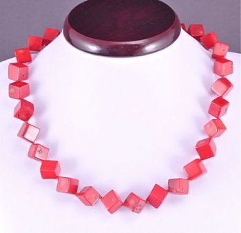 Бусы Коралл "Кубизм" арт. П911