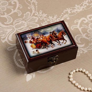 Шкатулка «Тройка Коричневая», 13х9 см, без делений