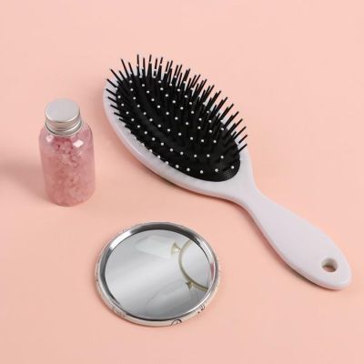 Подарочный набор «Цветочки», 3 предмета: зеркало, массажная расчёска, соль для ванны