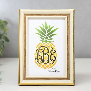 Фоторамка пластик 10х15 см "Офелия" беж с золотой полосой 19х14 см