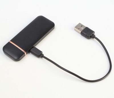Электронная зажигалка от USB чёрная в подарочной коробочке