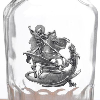 Набор для водки "Защитник Отечества" 7 предметов, барельеф олово