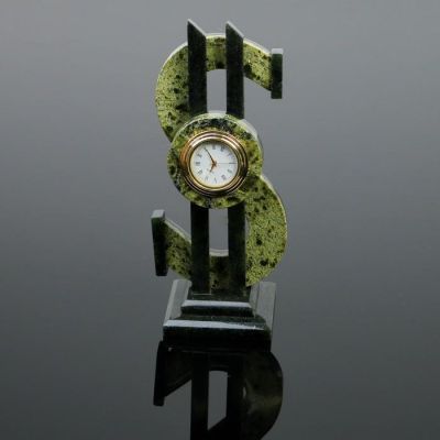 Часы "Доллар"