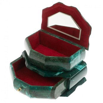 Ларец для украшений их змеевика с ящерицей (18 х 12 х 14 см)