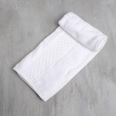 Набор «23 Февраля» гель и шампунь банка пива 250 мл аромат сливочного пива, полотенце