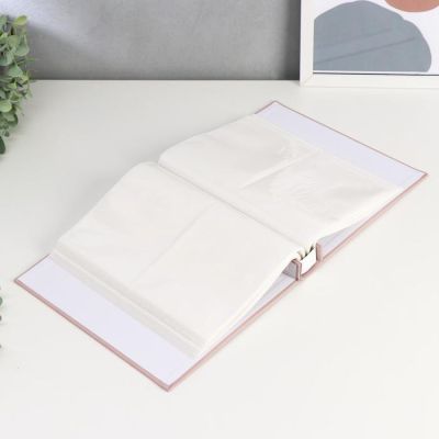 Фотоальбом на 200 фото 10х15 см "Девушка в полосатой кофте" 25,6х22х5 см