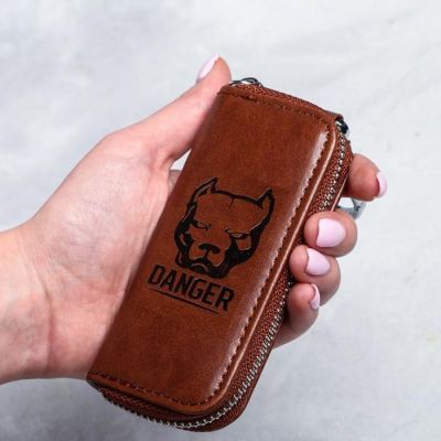 Ключница из кожи «Опасность»