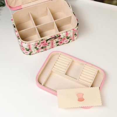 Шкатулка кожзам для украшений "Полоски и розы" розовая 10,5х25х18,5 см