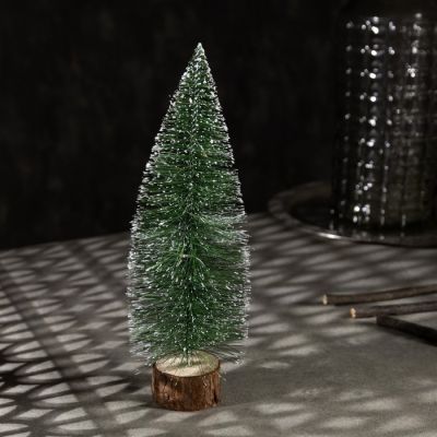 Светодиодная фигура «Ёлочка с гирляндой», 8.5 × 28 × 8.5 см, пластик, батарейки LR41х2, свечение мульти