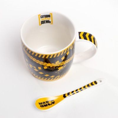 Набор "Кто держит удар", кружка 350 мл, ложка