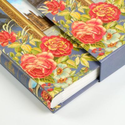 Фотоальбом на 400 фото 10х15 см "Башня. Мост. Пионы" в коробке МИКС