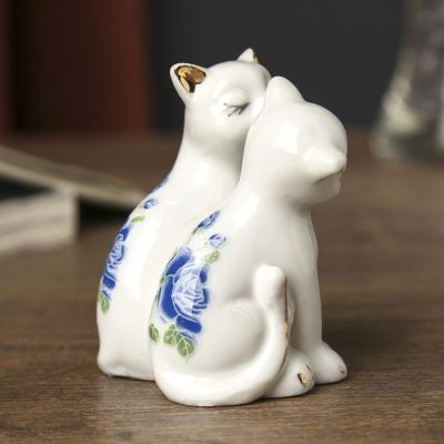 Сувенир "2 киски неженки" 7,5х6 см